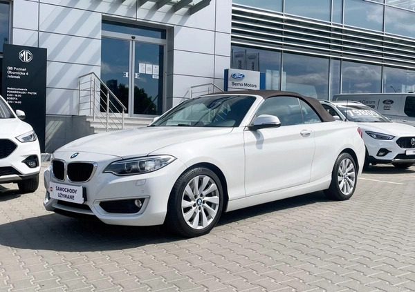 BMW Seria 2 cena 89900 przebieg: 105490, rok produkcji 2015 z Sieradz małe 379